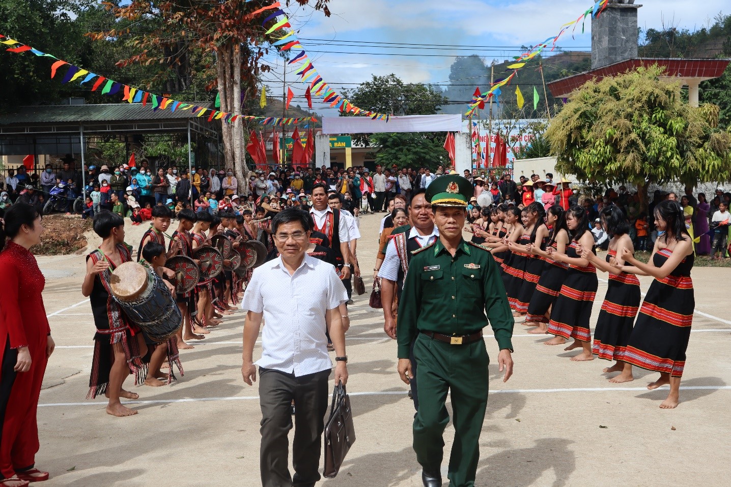 Ngày hội Biên phòng toàn dân tại xã biên giới Đăk Nhoong, huyện Đăk Glei