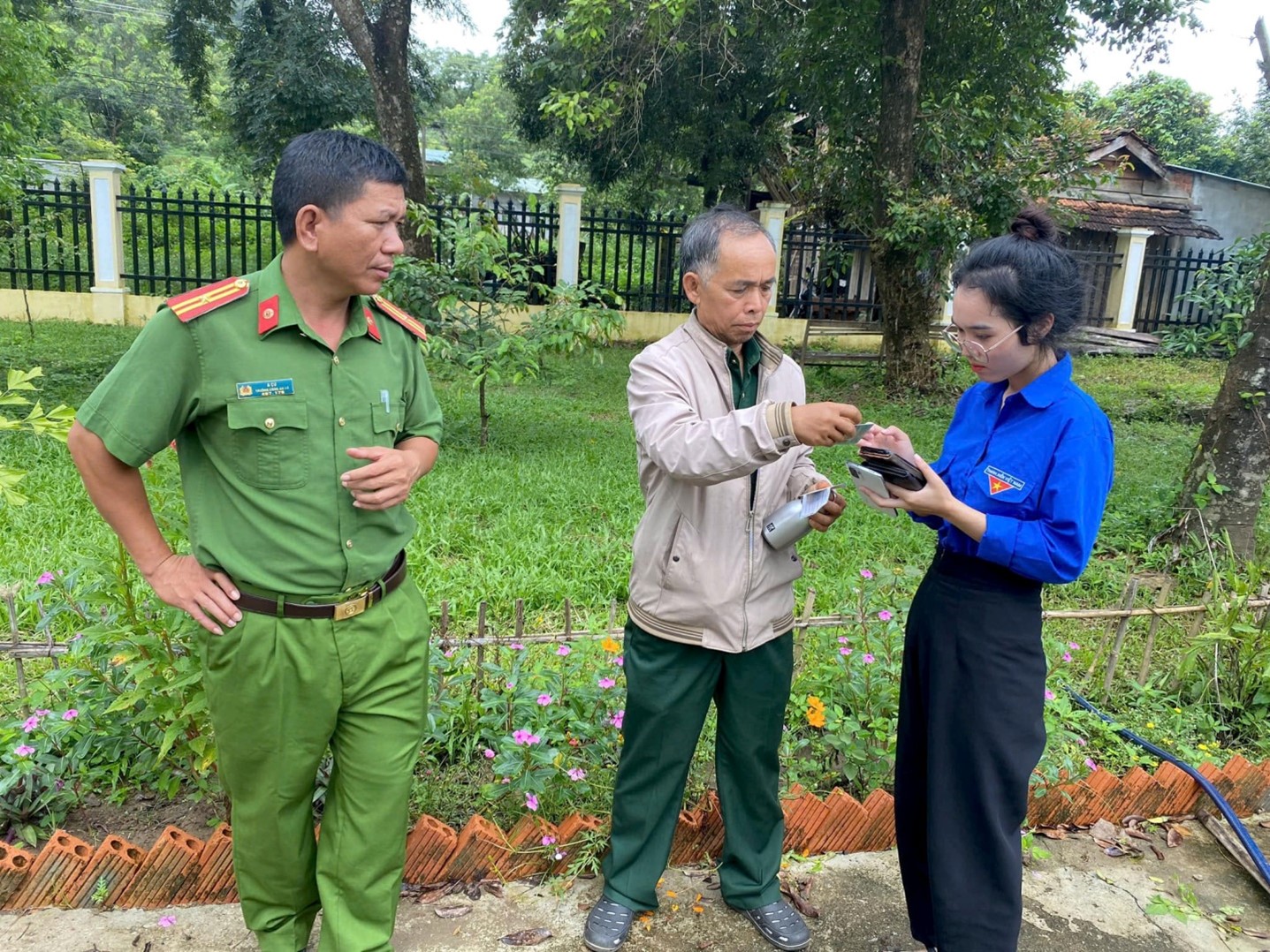 Phát huy sức mạnh của đoàn viên, thanh niên trong bảo vệ nền tảng tư tưởng của Đảng trên không gian mạng trong thời đại số